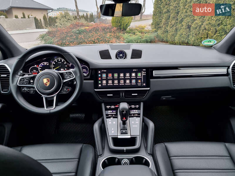 Позашляховик / Кросовер Porsche Cayenne 2022 в Тернополі