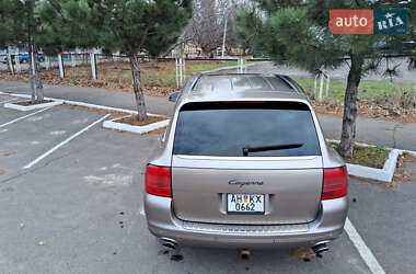 Позашляховик / Кросовер Porsche Cayenne 2006 в 