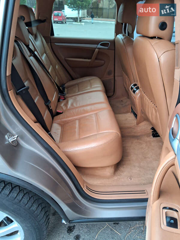Внедорожник / Кроссовер Porsche Cayenne 2006 в Буче фото 28 Внедорожник / Кроссовер Porsche Cayenne 2006 в Буче