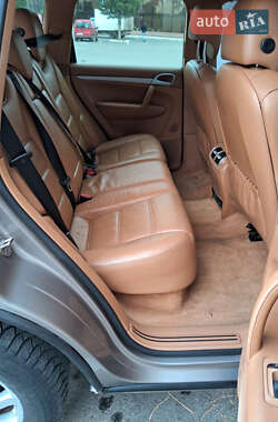 Позашляховик / Кросовер Porsche Cayenne 2006 в 