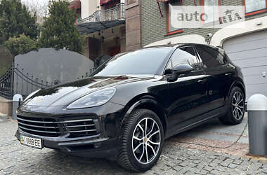 Внедорожник / Кроссовер Porsche Cayenne 2019 в Киеве