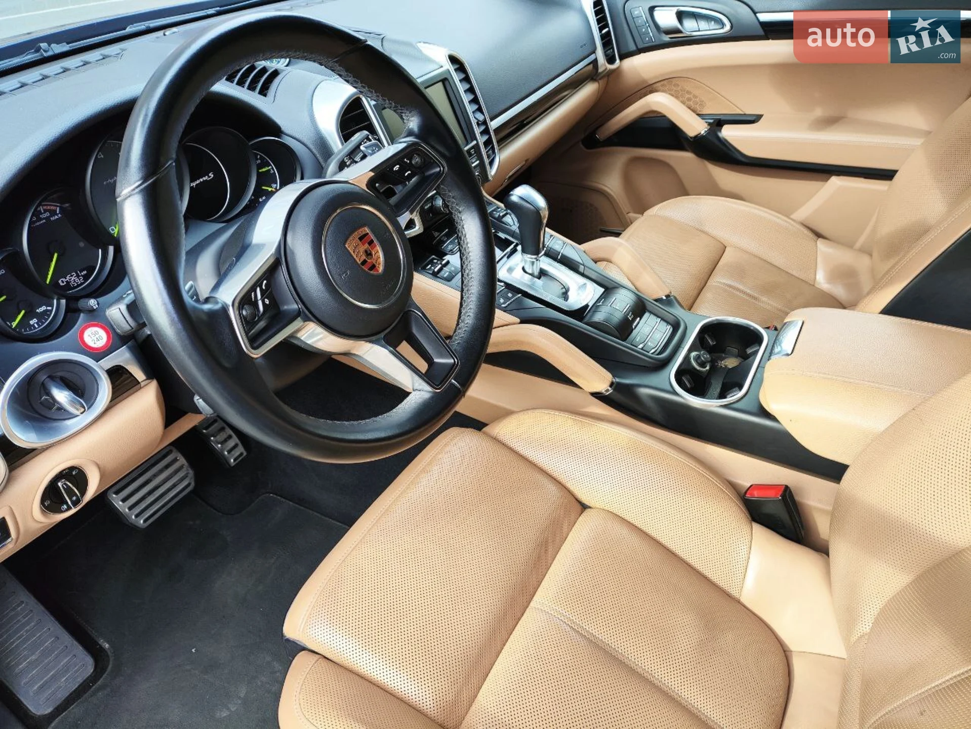 Porsche Cayenne 2016 VIN WP1AE2A23GLA64400 фото оголошення 10 з 20