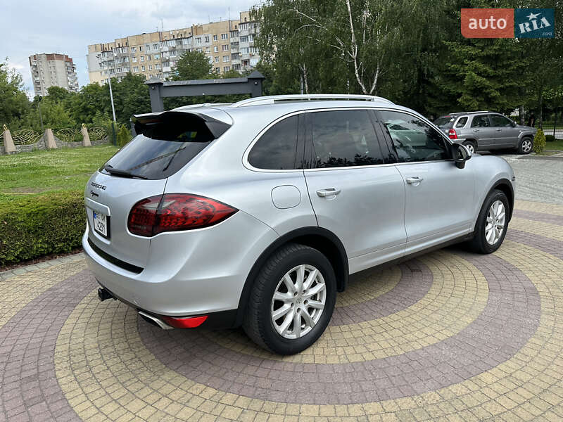 Внедорожник / Кроссовер Porsche Cayenne 2010 в Львове
