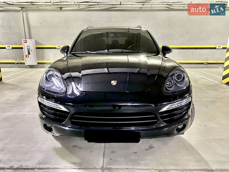 Внедорожник / Кроссовер Porsche Cayenne 2013 в Кривом Роге фото 6 Внедорожник / Кроссовер Porsche Cayenne 2013 в Кривом Роге