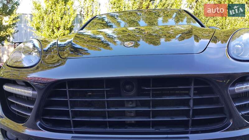 Позашляховик / Кросовер Porsche Cayenne 2010 в Черкасах