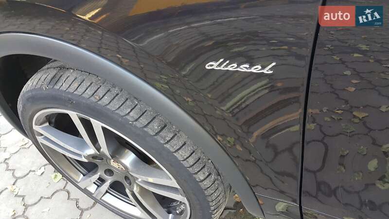 Позашляховик / Кросовер Porsche Cayenne 2010 в Черкасах