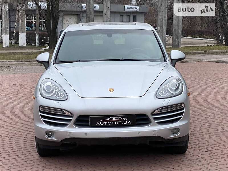 Позашляховик / Кросовер Porsche Cayenne 2012 в Кам'янському