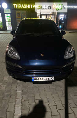 Внедорожник / Кроссовер Porsche Cayenne 2012 в Бердичеве