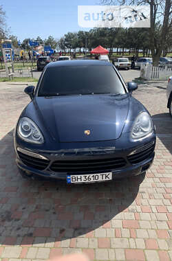 Позашляховик / Кросовер Porsche Cayenne 2013 в Чорноморську