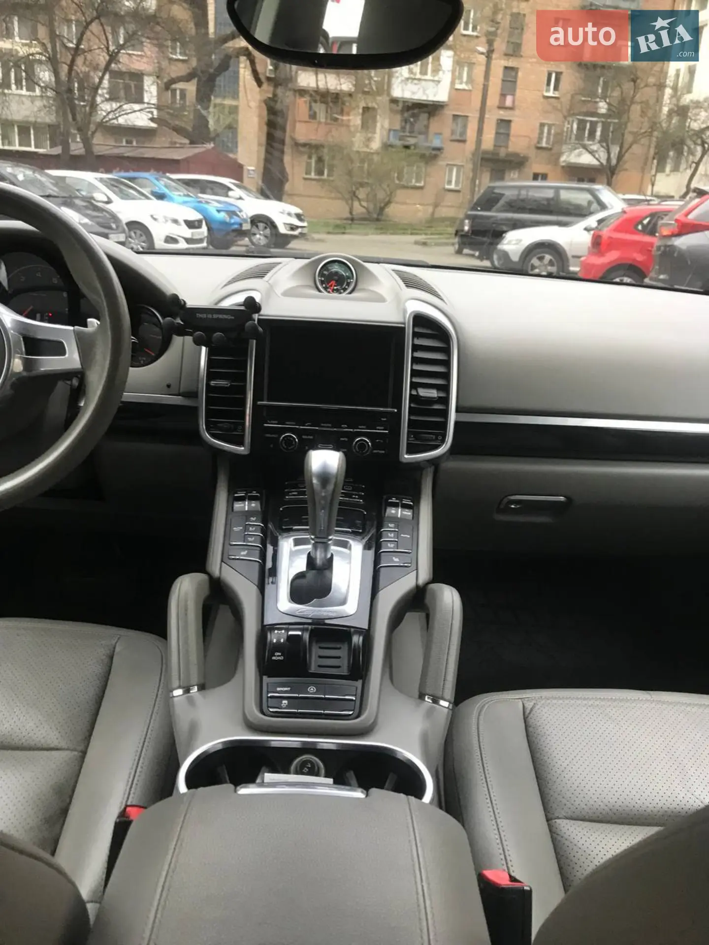 2013 Porsche Cayenne - мініатюра 25