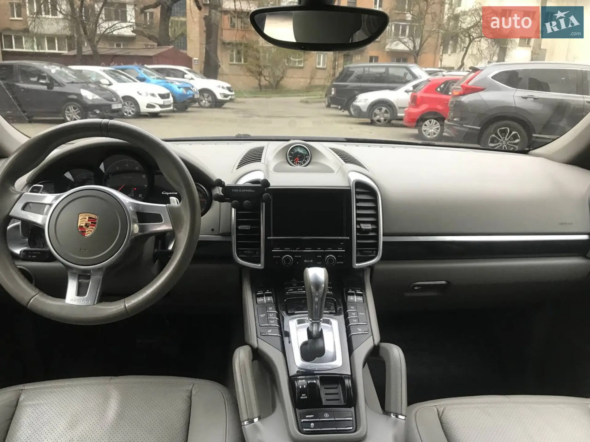 2013 Porsche Cayenne - мініатюра 26