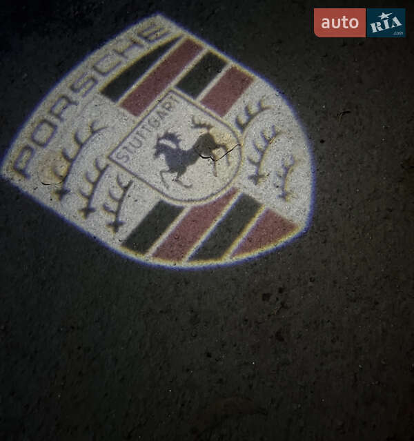 Внедорожник / Кроссовер Porsche Cayenne 2012 в Хмельницком