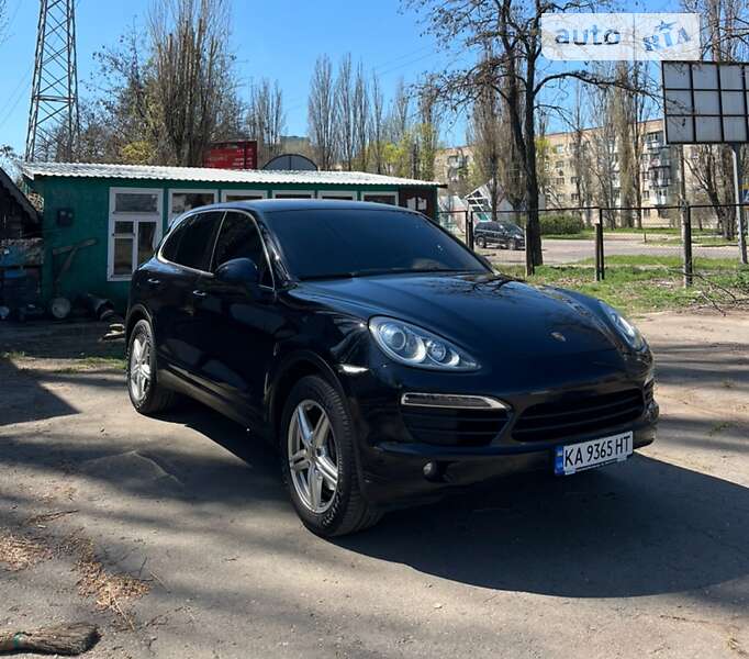 Позашляховик / Кросовер Porsche Cayenne 2012 в Миколаєві