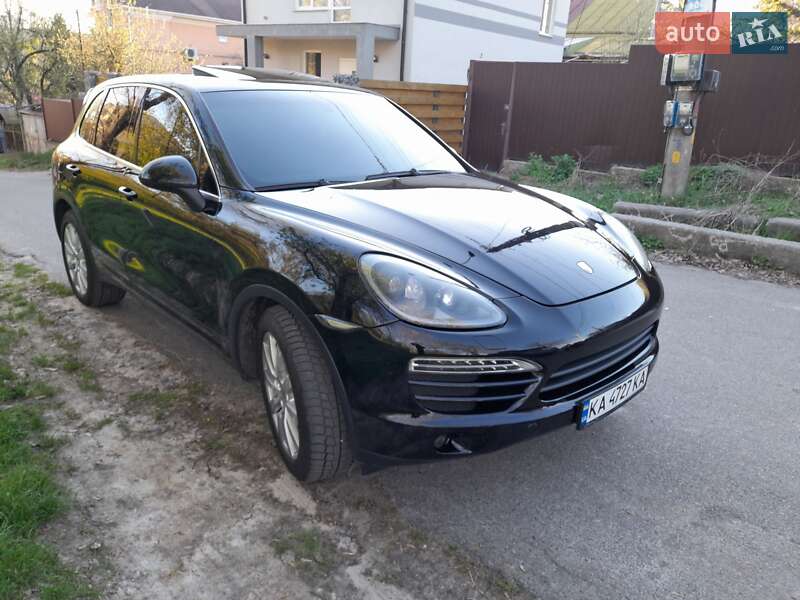 Внедорожник / Кроссовер Porsche Cayenne 2010 в Киеве фото 18 Внедорожник / Кроссовер Porsche Cayenne 2010 в Киеве