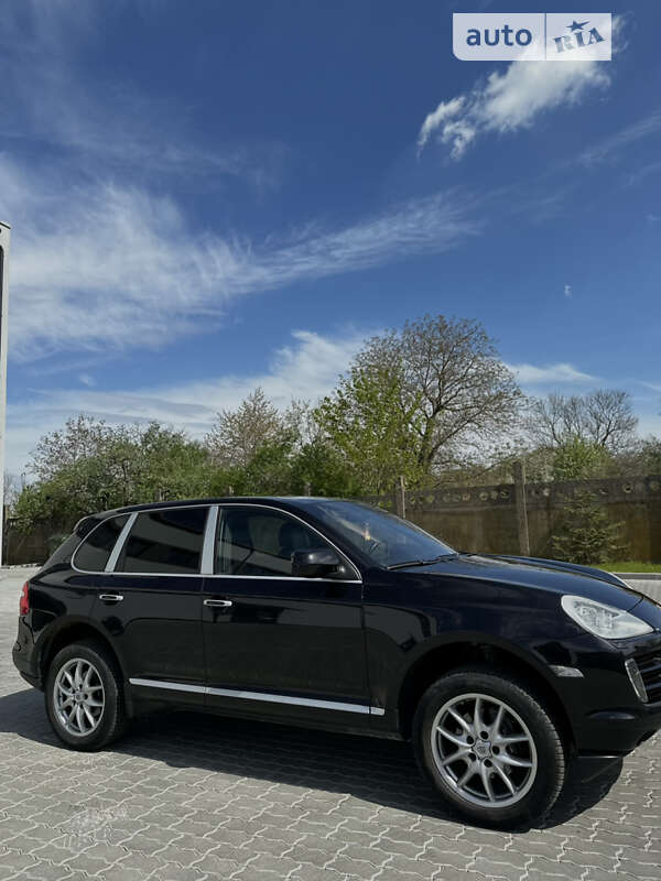 Позашляховик / Кросовер Porsche Cayenne 2009 в Бориславі