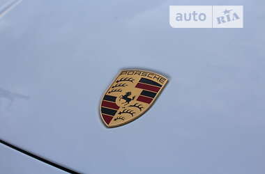 Позашляховик / Кросовер Porsche Cayenne 2018 в Трускавці