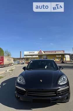 Внедорожник / Кроссовер Porsche Cayenne 2012 в Полтаве