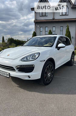 Porsche Cayenne 2014