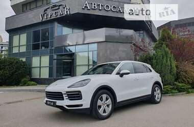 Позашляховик / Кросовер Porsche Cayenne 2017 в Києві