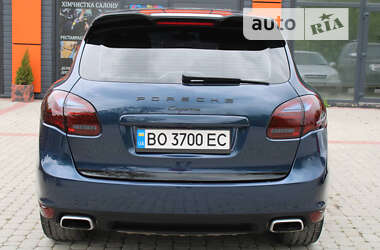 Внедорожник / Кроссовер Porsche Cayenne 2012 в Снятине