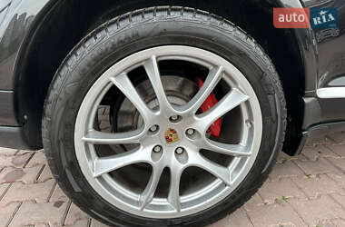 Позашляховик / Кросовер Porsche Cayenne 2007 в 