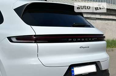 Позашляховик / Кросовер Porsche Cayenne 2023 в Києві