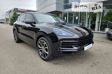 Внедорожник / Кроссовер Porsche Cayenne 2019 в Днепре