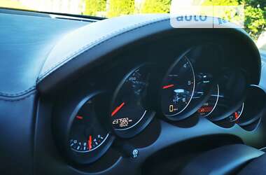Позашляховик / Кросовер Porsche Cayenne 2013 в Косові