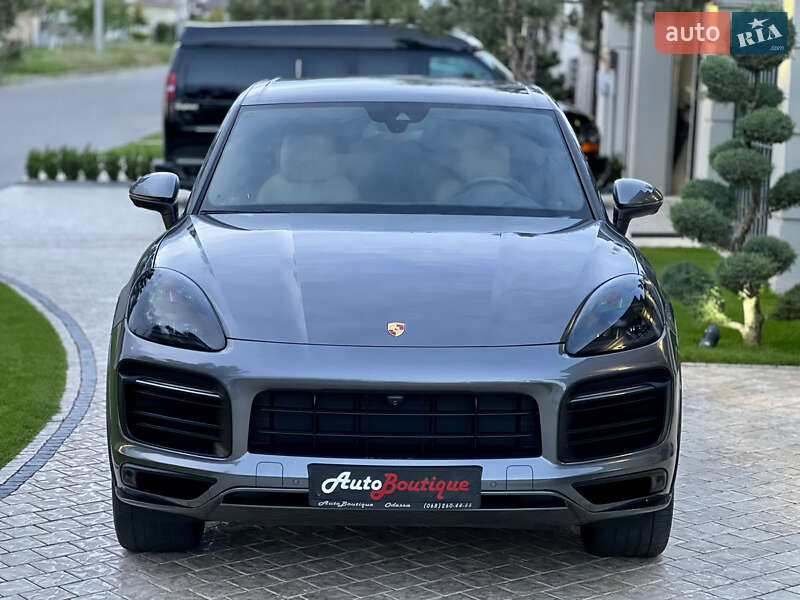 Позашляховик / Кросовер Porsche Cayenne 2018 в Одесі