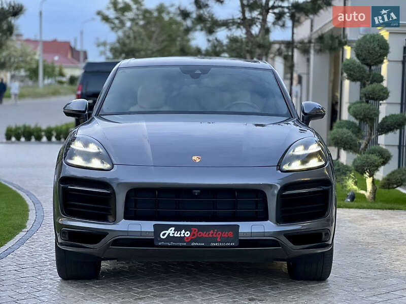 Позашляховик / Кросовер Porsche Cayenne 2018 в Одесі
