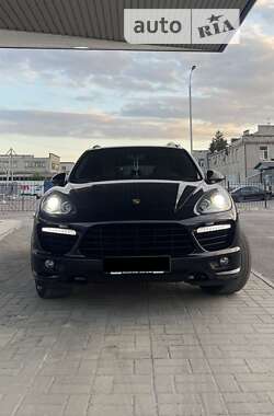 Porsche Cayenne 2012