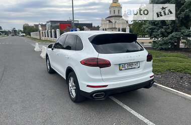 Внедорожник / Кроссовер Porsche Cayenne 2016 в Днепре