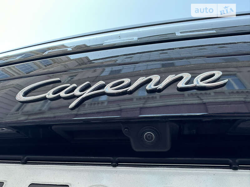 Позашляховик / Кросовер Porsche Cayenne 2020 в Одесі