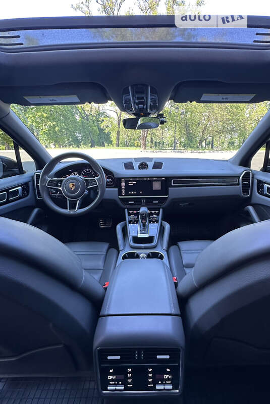 Позашляховик / Кросовер Porsche Cayenne 2020 в Одесі