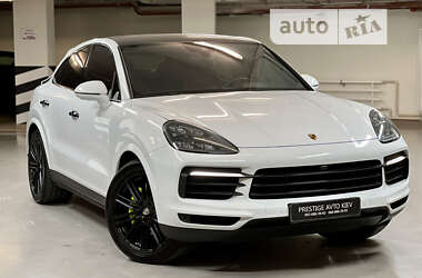 Позашляховик / Кросовер Porsche Cayenne 2021 в Києві