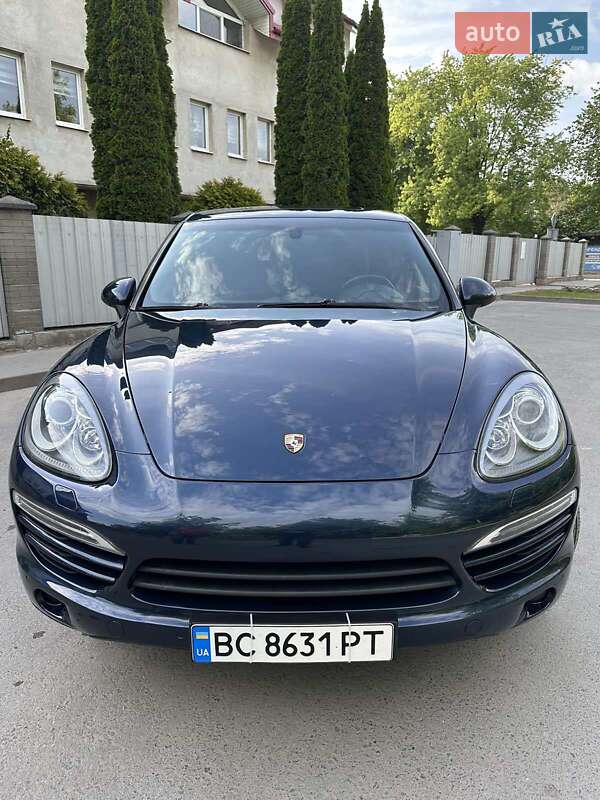 Внедорожник / Кроссовер Porsche Cayenne 2013 в Львове