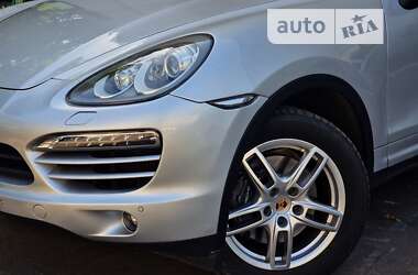 Внедорожник / Кроссовер Porsche Cayenne 2013 в Одессе