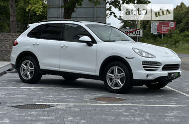 Внедорожник / Кроссовер Porsche Cayenne 2013 в Ужгороде