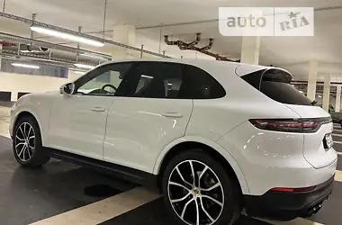 Porsche Cayenne 2019