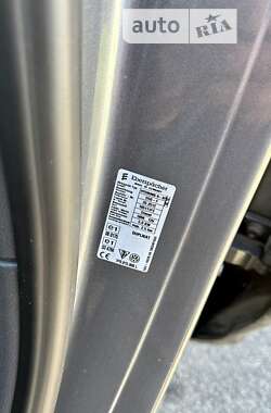 Внедорожник / Кроссовер Porsche Cayenne 2013 в 