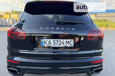 Позашляховик / Кросовер Porsche Cayenne 2015 в Києві