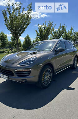 Позашляховик / Кросовер Porsche Cayenne 2010 в Києві