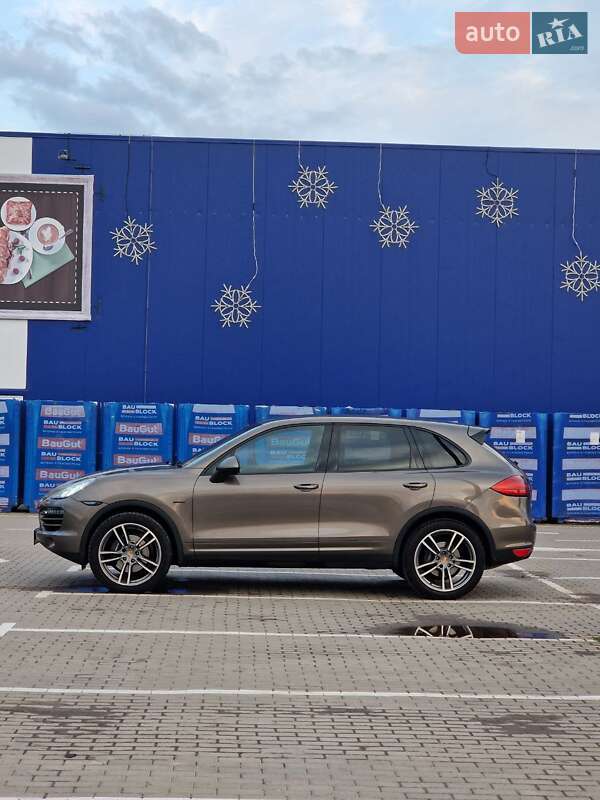Внедорожник / Кроссовер Porsche Cayenne 2011 в Нововолынске фото 14 Внедорожник / Кроссовер Porsche Cayenne 2011 в Нововолынске