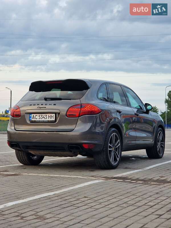 Внедорожник / Кроссовер Porsche Cayenne 2011 в Нововолынске фото 16 Внедорожник / Кроссовер Porsche Cayenne 2011 в Нововолынске