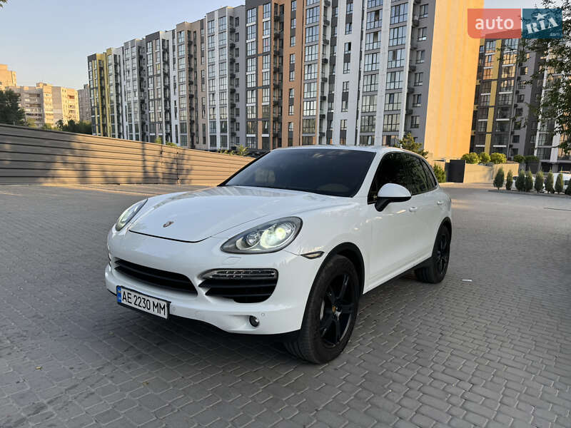 Porsche Cayenne 2012
