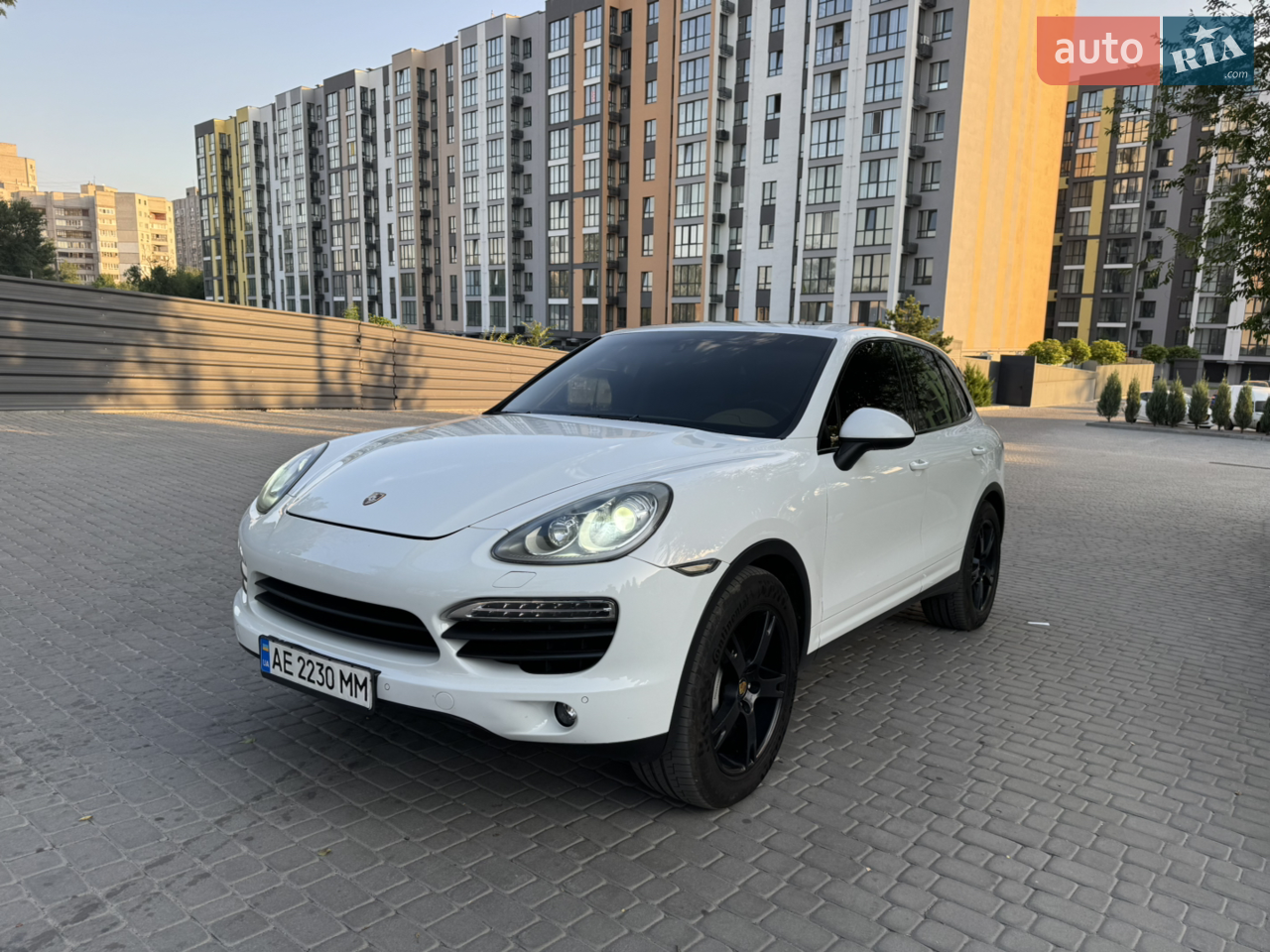 2013 Porsche Cayenne - мініатюра 15