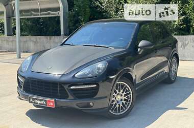 Porsche Cayenne 2012