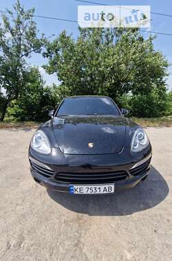 Внедорожник / Кроссовер Porsche Cayenne 2012 в Кривом Роге