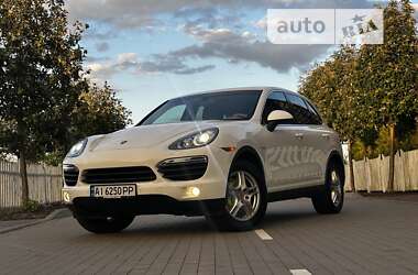 Внедорожник / Кроссовер Porsche Cayenne 2012 в Киеве