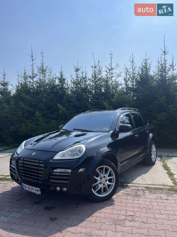 Внедорожник / Кроссовер Porsche Cayenne 2004 в Шепетовке